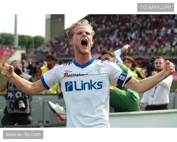 聚焦实况足球中场核心莫腾尤尔曼德多维战术价值与表现深度解析篇